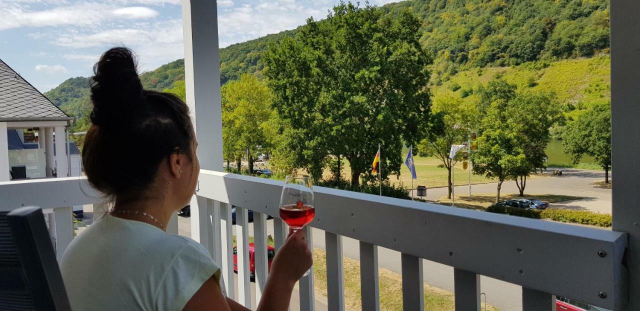Hotel Zum Anker-Thulls Restaurant Neumagen-Dhron Kültér fotó